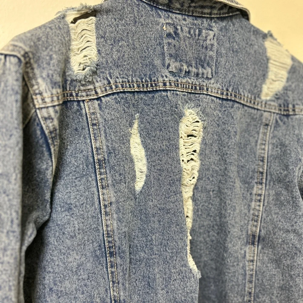 Highway Jeans Distressed Denim Jacket womens size small‎